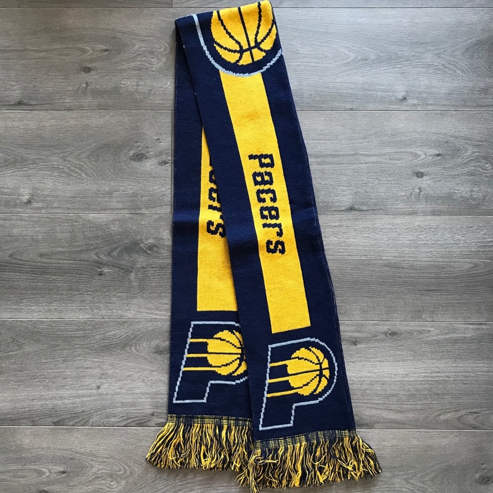 BNWT Indiana Pacers Knit Scarf Blue Yellow Gold